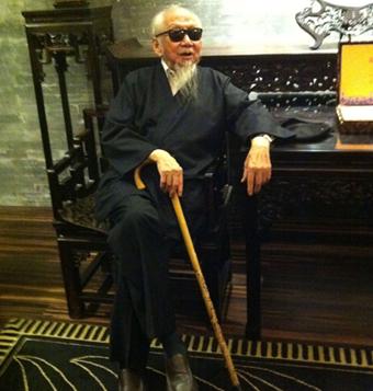 文怀沙的“气”总是谦和的，却镇得住场。