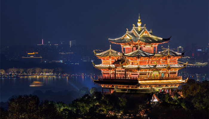 摄图网_300014483_banner_杭州城隍阁与西湖映衬夜景（企业商用）_副本.jpg