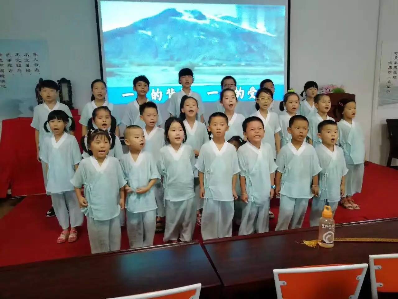 国学幼儿园_国学幼儿园主要学什么_幼儿园国学堂