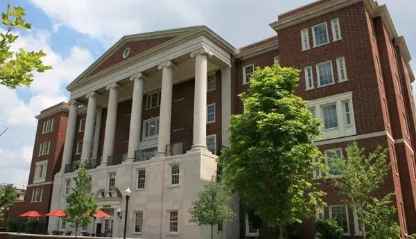 学校美国白蛾防控方案_美国学校_eecs是什么学校美国