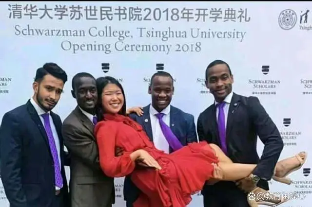 外国学生_外国学生来中国留学的条件_外国学生参加中文听力考试