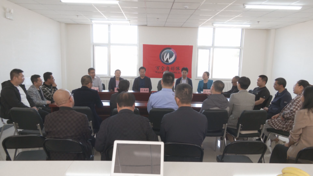 新的社会阶层人士的重要性_社会新的阶层人士_新的社会阶层人士所在