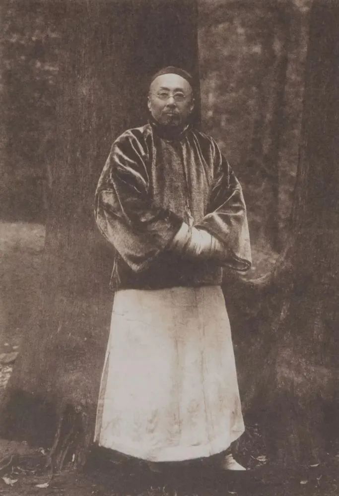 有哪些名人姓顾_顾氏历史名人_顾的历史人物