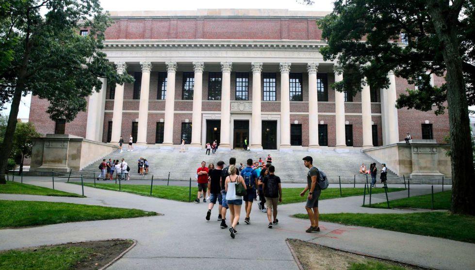 美国留学：47万中国留学生领跑，低龄留学生群体庞大