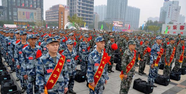 当兵在社会上有什么好处_当兵有好处没_当兵好处坏处