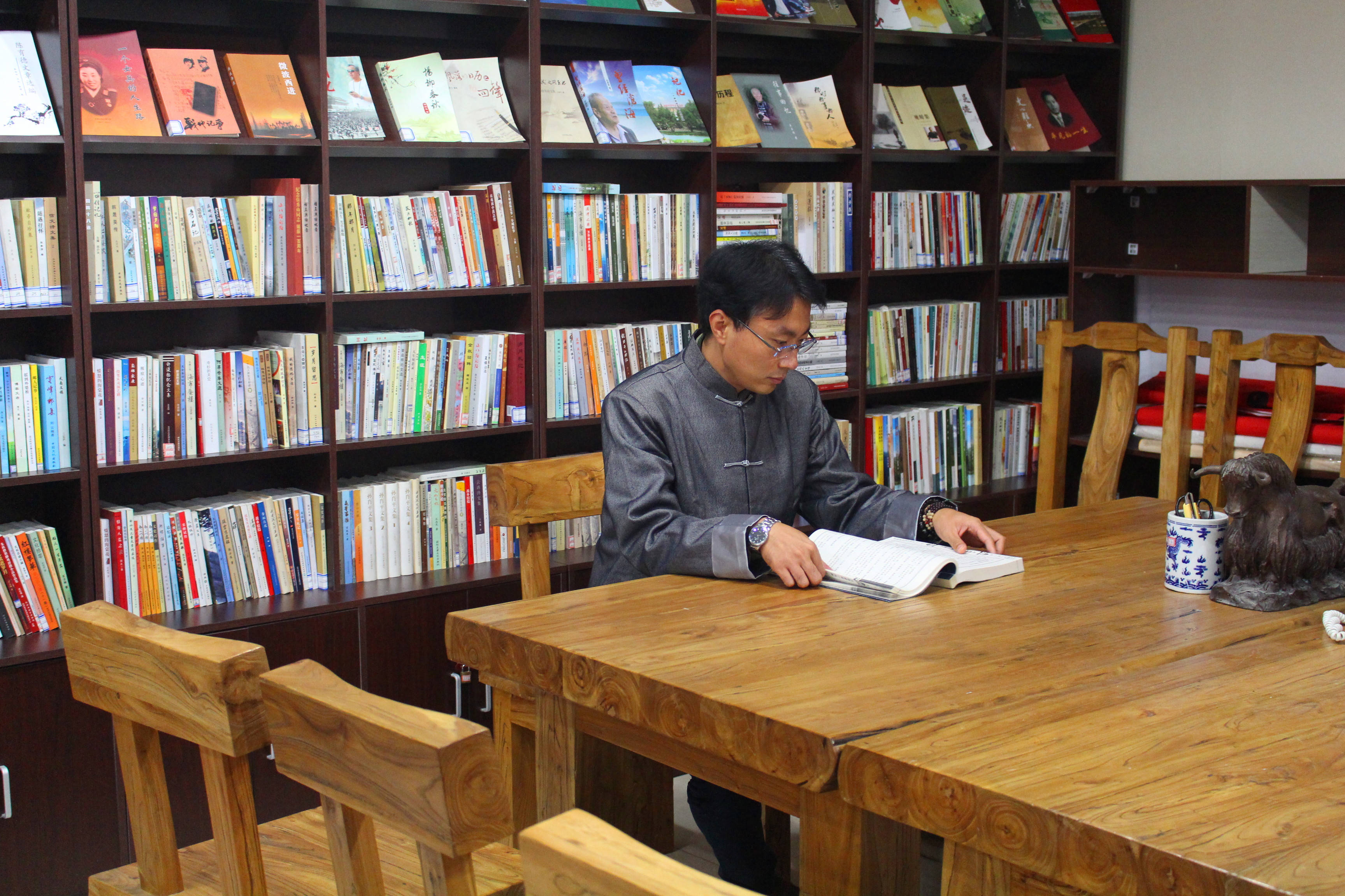 冯姓氏历史名人_名人历史冯姓有哪些_冯姓历史名人