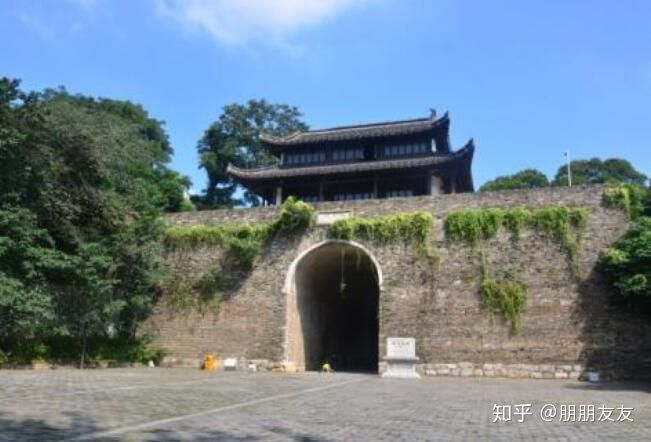 南京必去十大历史景点_南京景点历史典故_南京历史景点