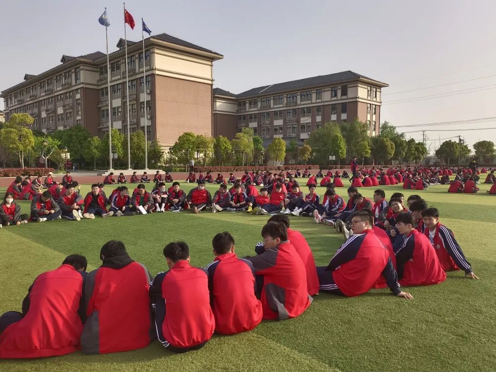 高中历史课题研究报告范文_高中历史研究性课题研究报告_高中历史个人课题研究