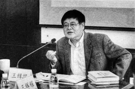 历史的视角发展的眼光_研究历史的五大视角_历史的视角问题怎么回答