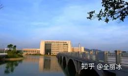 文史大学篆体_文史大学是学什么专业的_文史大学