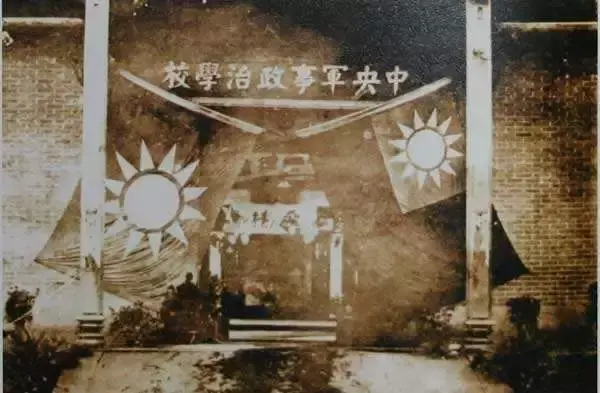 文史圈_文史圈_文史圈解读罗刹海市