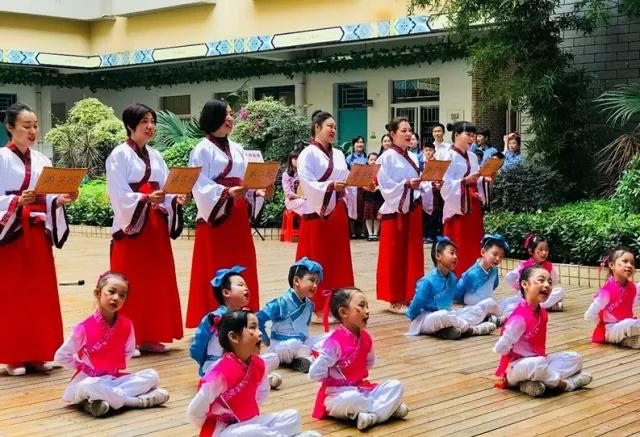 国学操天地玄黄台词_国学操_国学操千字文