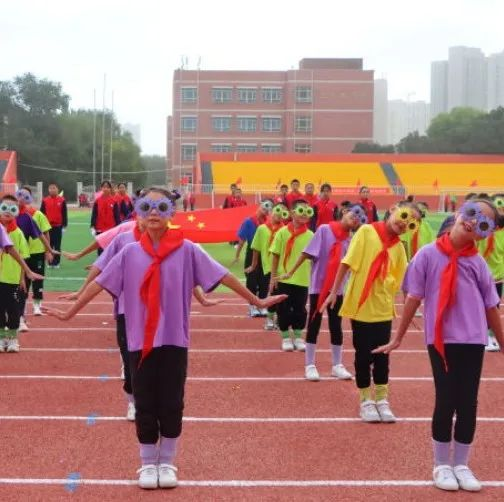 国学操_国学操天地玄黄台词_国学操歌词