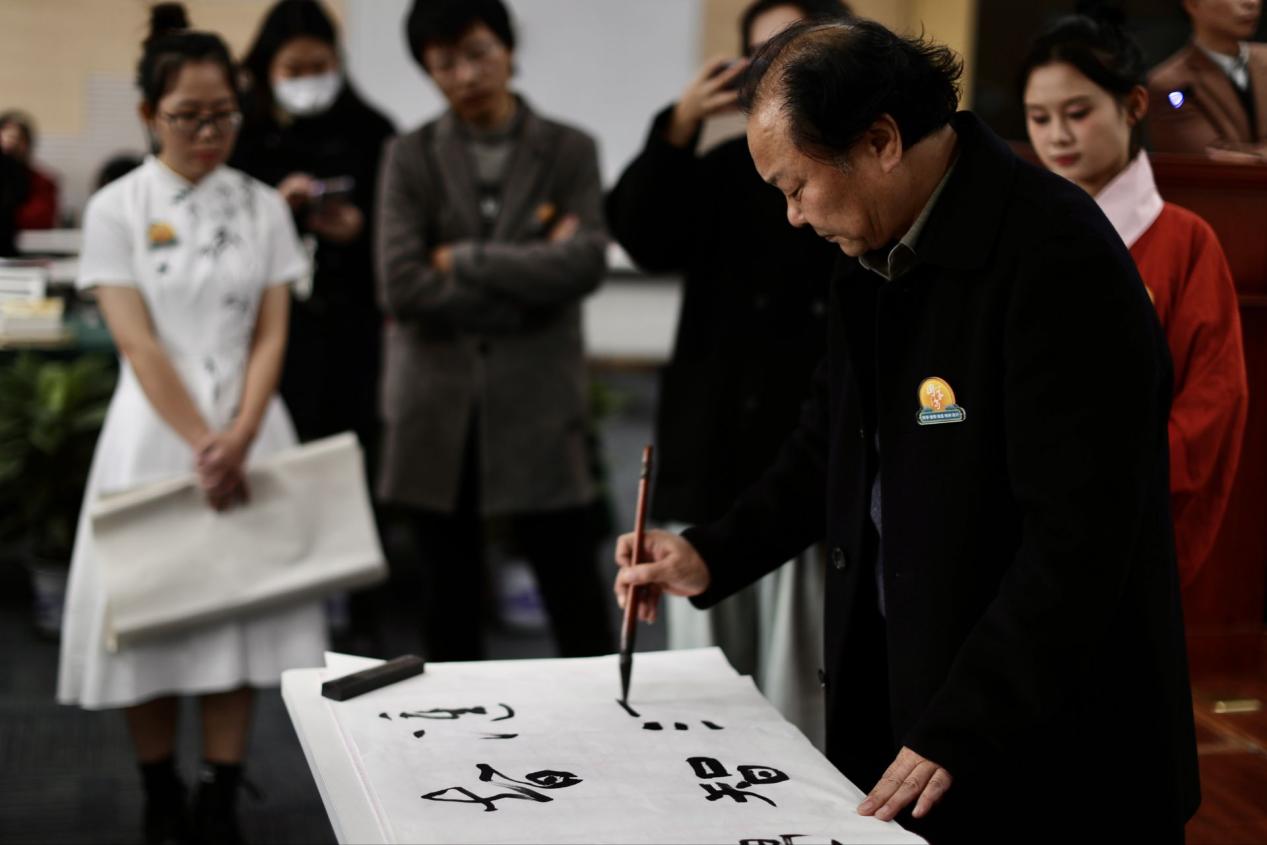 国学班_国学班学什么_国学班是学什么为主的
