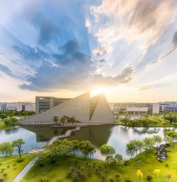 青岛明珠国学学校_北京国学学校_学校国学