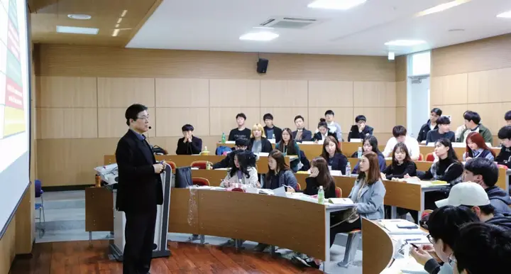 韩国学_韩国学生发型_韩国学医美专业要求