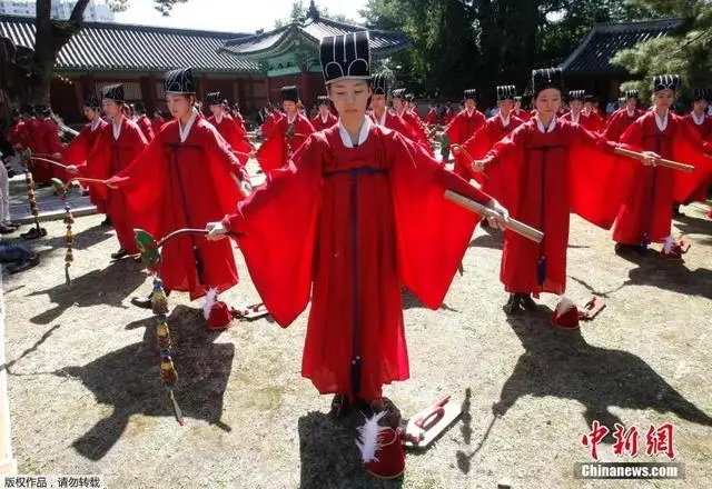 韩国学医美专业要求_韩国学生发型_韩国学