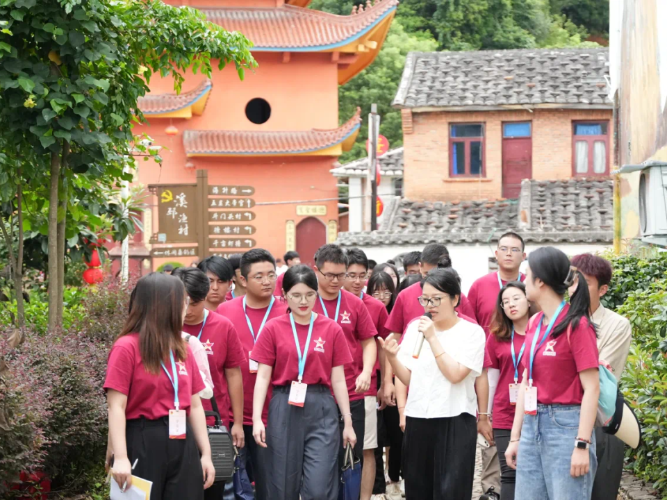 中华全国学生联合会是什么级别_中华全国学生联合会是干什么的_中华全国学生联合会