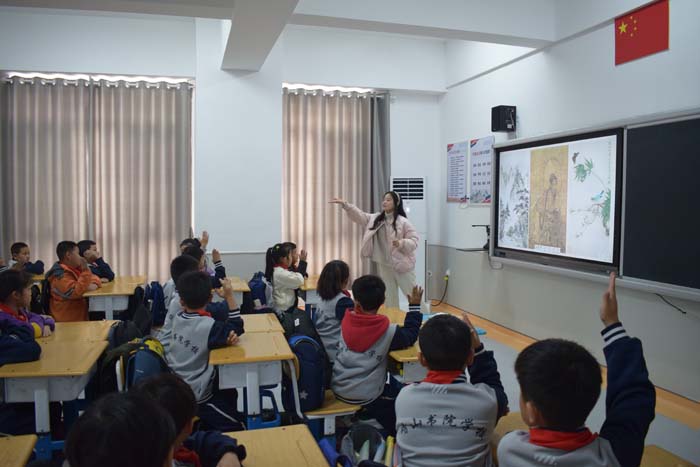 国学大学原文讲解_大学  国学_国学大学有多少字