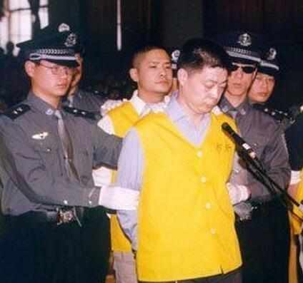 黑社会老大低调_黑社会老大_黑社会老大霸气