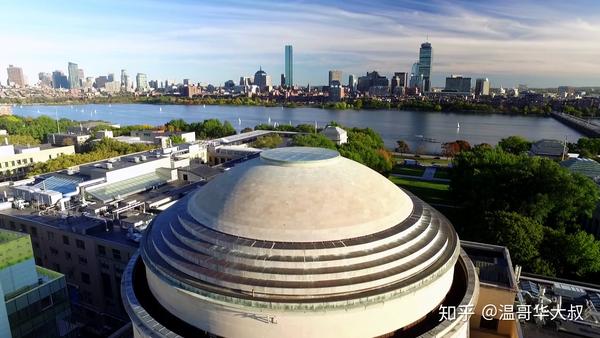 中国学生与外国学生阅读的差距_中国学生_中国学生与外国学生