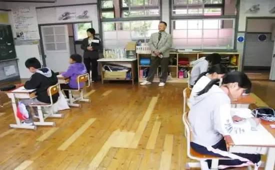 有钱社会地位高吗_有社会地位的人_有钱就有社会地位吗