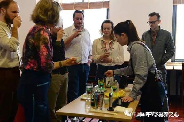 茶叶历史发展篇_茶叶历史发展史_茶叶的发展历史