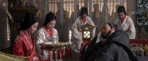 真实的母系社会：为何女子可以有很多情人，却不能存在婚姻关系？