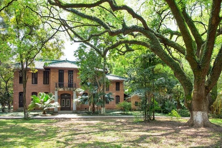 文史专业大学排名_大学文史专业_文史大学专业排行榜