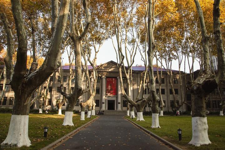 大学文史专业_文史专业大学排名_文史大学专业排行榜