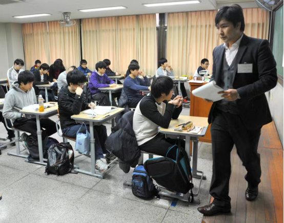 韩国学生累还是日本学生累_韩国学生_韩国学生发型