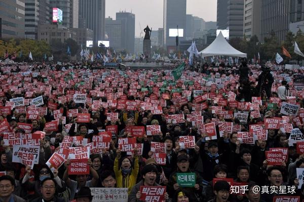 韩国女性的社会地位高吗_韩国女人的社会地位_韩国女人社会地位低
