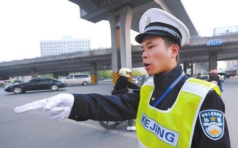 法官的社会地位高吗_法官地位社会高的原因_法官社会地位高吗