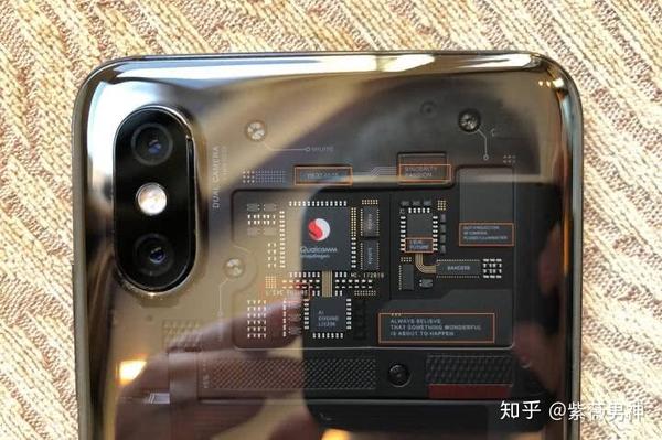 小米手机透明探索版壁纸_小米透明款_小米8透明探索版