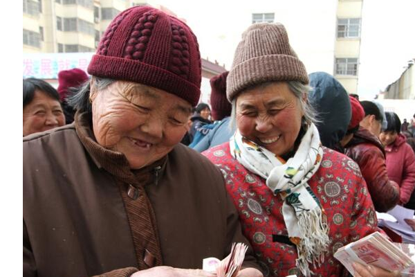 老年人的社会参与_老年参与社会人的活动_老年人社会参与的概念