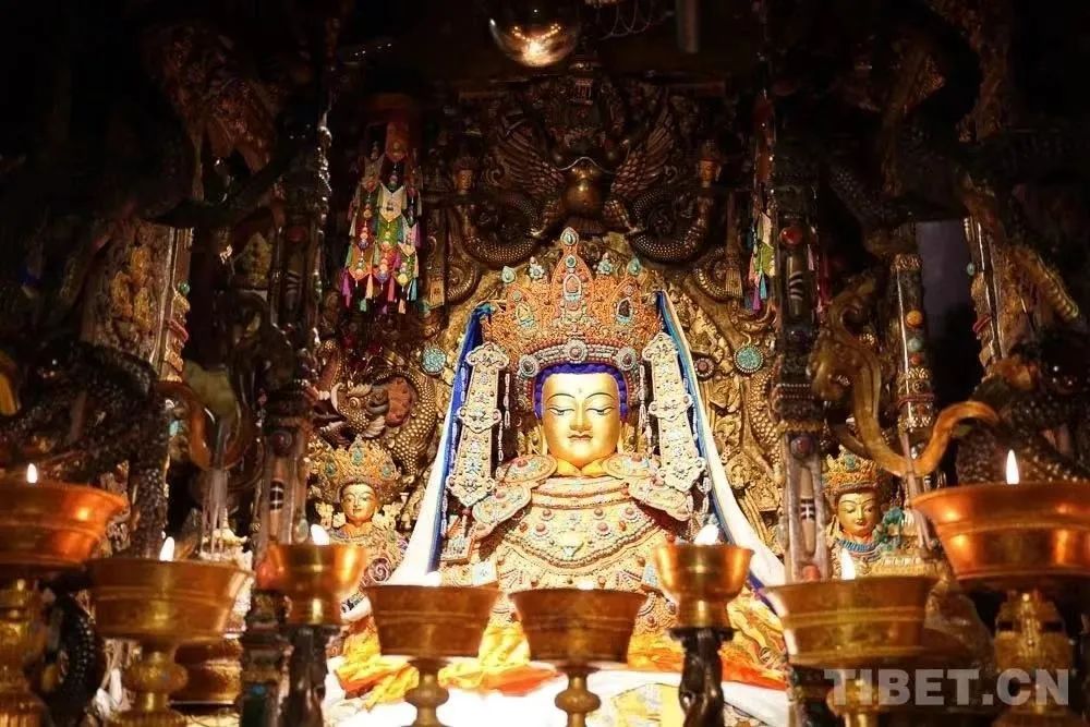 布达拉宫相关人物_布达拉宫里面的人_布达拉宫有哪些历史人物