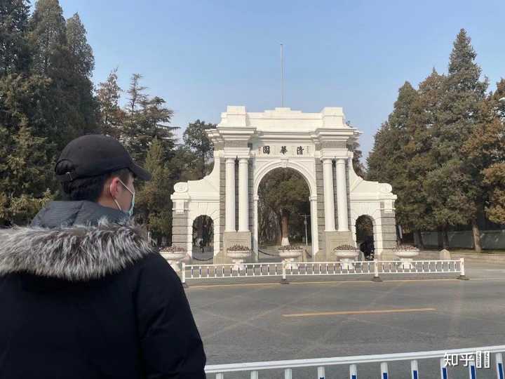 外国学生来中国留学的条件_外国学生的英文_外国学生