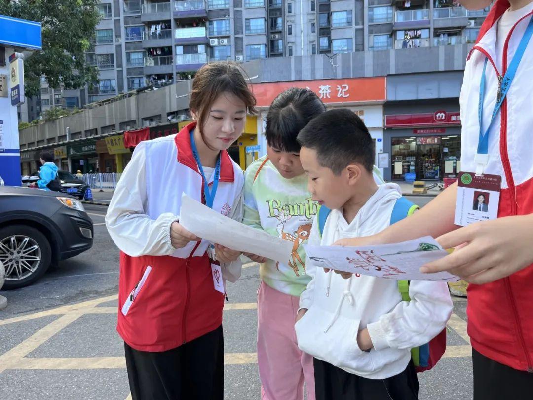 国学经典手抄报内容写什么_国学经典手抄报简单又好看_国学经典手抄报