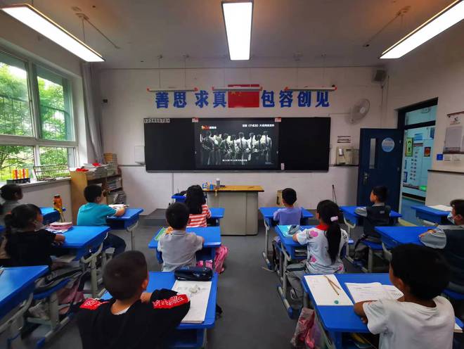 东社小学：听新时代名师讲历史中的清廉人物