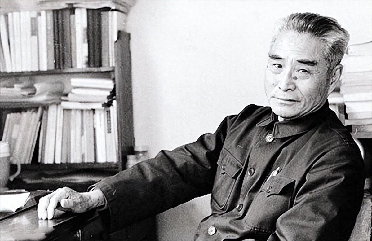 政协文史专员是什么级别_全国政协文史专员_政协全国委员会文史专员