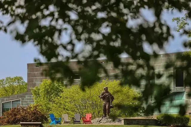 钱伟长曾经留学美国_tutak大学美国_美国学