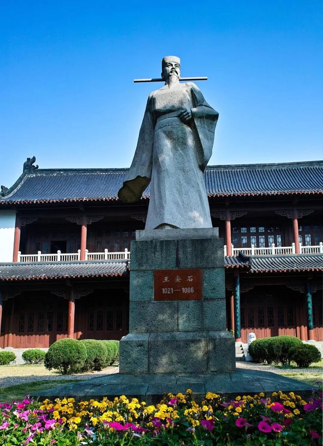 抚州历史名人_名人抚州历史故事简介_抚州历史名人