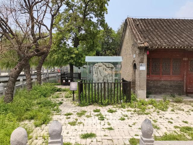 辉县市百泉风景区历史典故，历史上名人荟萃的绝妙胜地