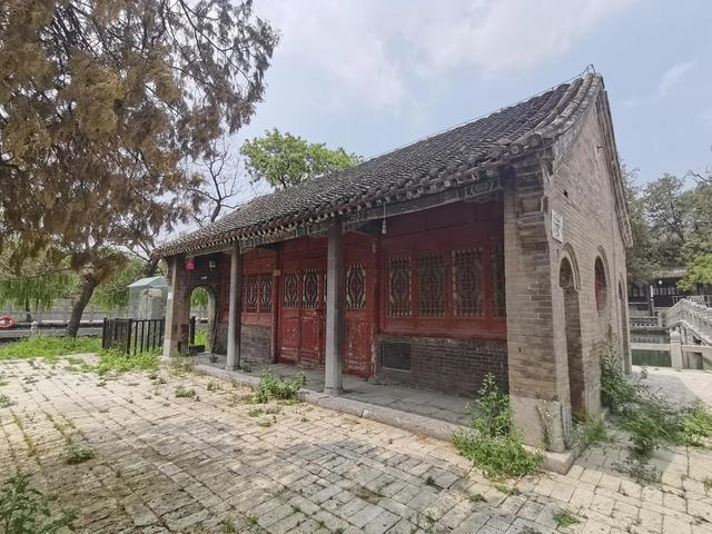 辉县市百泉风景区历史典故，历史上名人荟萃的绝妙胜地