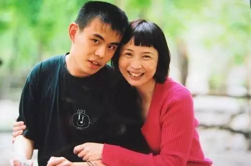 社会关系简单的人_社会交往简单_简单的交往