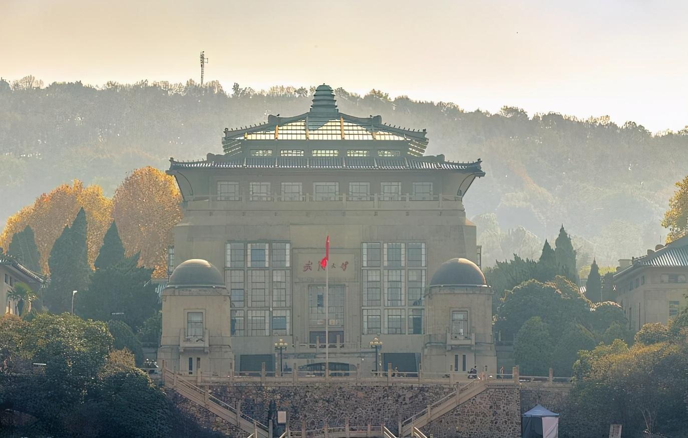 院校文史专业就业前景_文史院校专业_院校文史专业排名