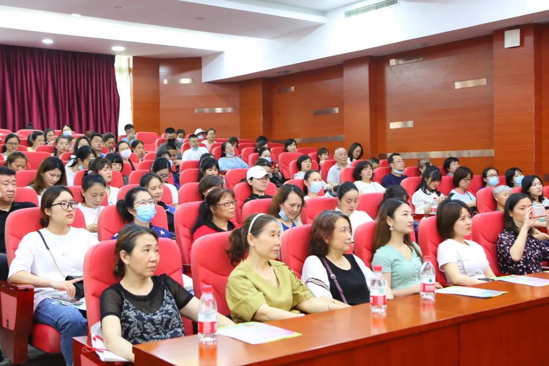 行为社会幼儿有哪些方面_幼儿社会行为主要有_幼儿社会行为有哪些