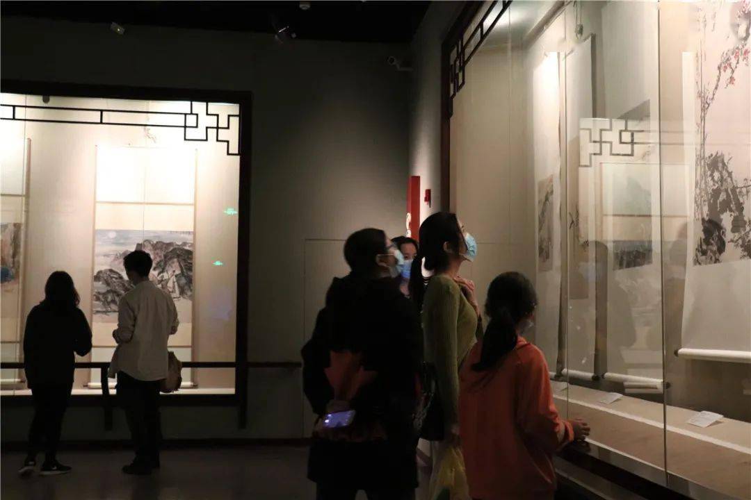 探寻历史作文_探寻历史_探寻历史足迹