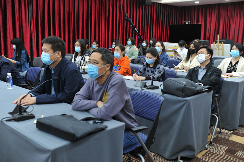 怎样在强国平台上投稿_强国平台app官方免费下载_学习强国学习平台