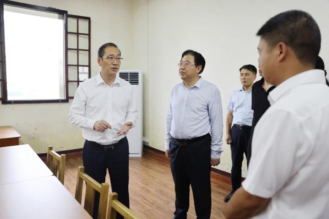 筑牢社会稳定_筑牢社会稳定防线_狠抓社会稳定